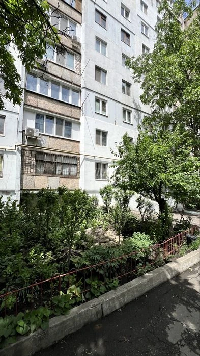 3-х ком квартира с ремонтом в кирпичном доме.Черемушки.Парки