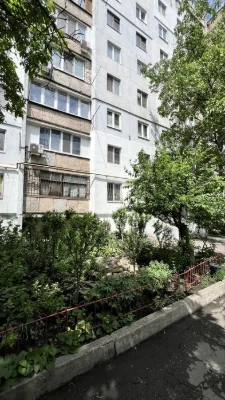 3-х ком квартира с ремонтом в кирпичном доме.Черемушки.Парки