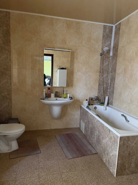 Spacious house on 4 levels in White Fountain on Petrashevs Street