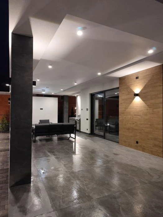 Stylish, NEW house in Sauvignon