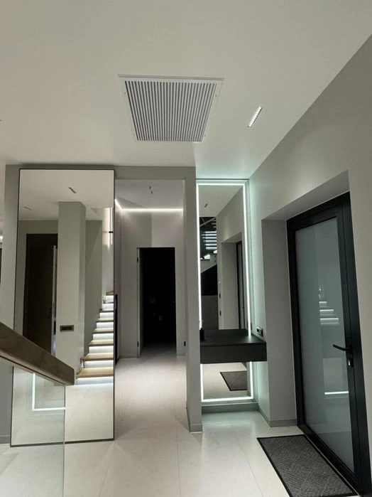 Stylish, NEW house in Sauvignon
