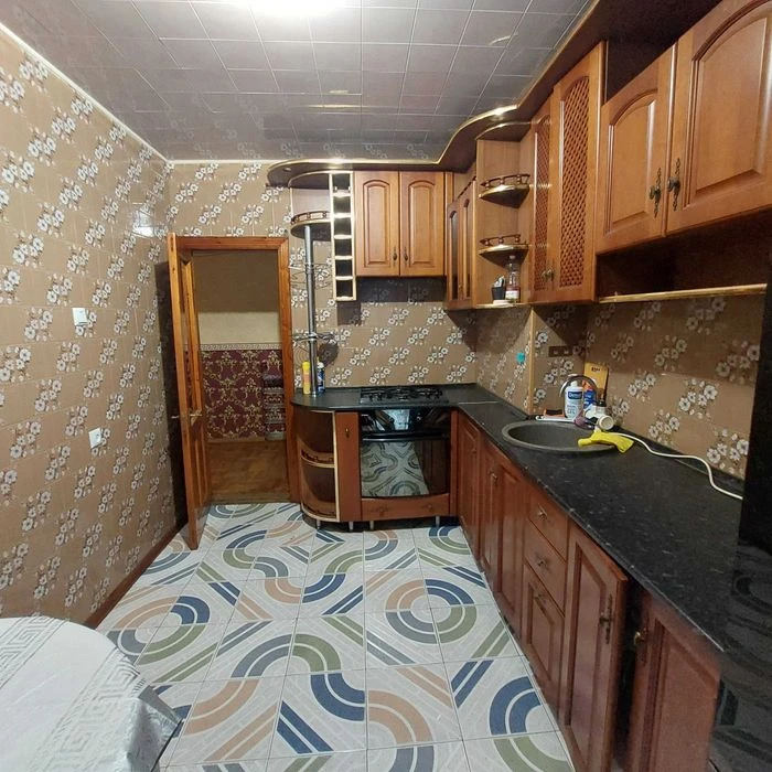 Трехкомнатная квартира на улице Балковская, 389510