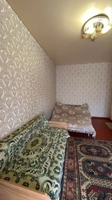 Продам большую 2х комнатнаю квартиру 52м2 с разлельными комн