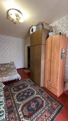 Продам большую 2х комнатнаю квартиру 52м2 с разлельными комн
