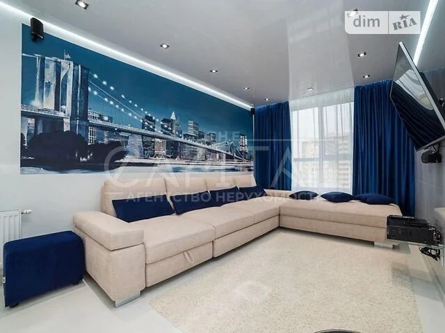 Sale of 5k apartment 178 sq. m on Akhmatova Anna St. • ID 346
