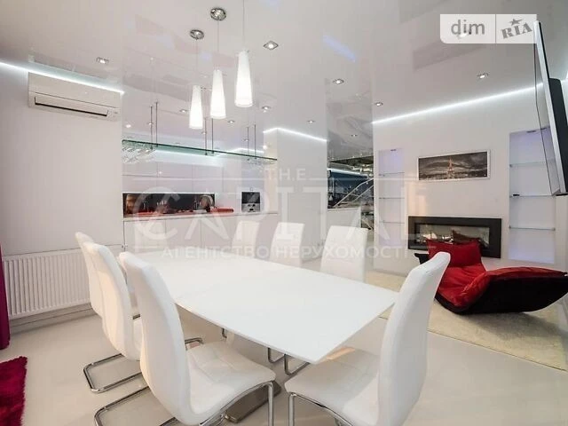 Sale of 5k apartment 178 sq. m on Akhmatova Anna St. • ID 346