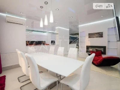 Sale of 5k apartment 178 sq. m on Akhmatova Anna St. • ID 346