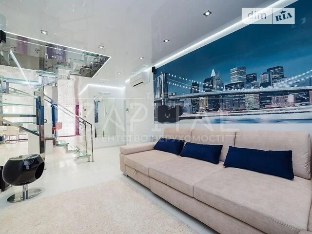 Sale of 5k apartment 178 sq. m on Akhmatova Anna St. • ID 346
