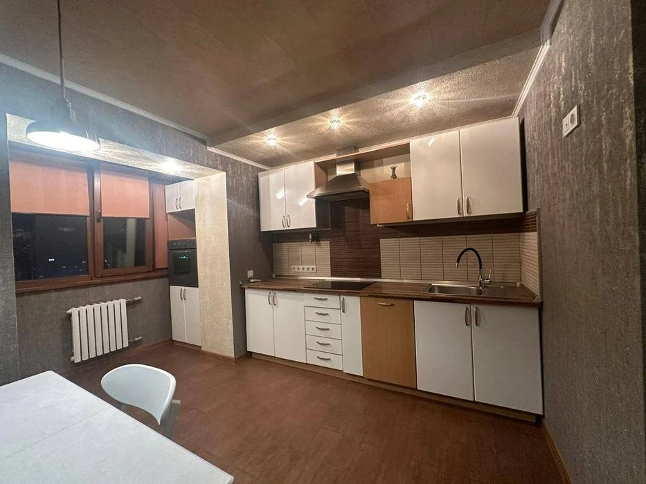 Продам 1 комнатную на пр.Науки (Гагарина) Подстанция - Дафы.