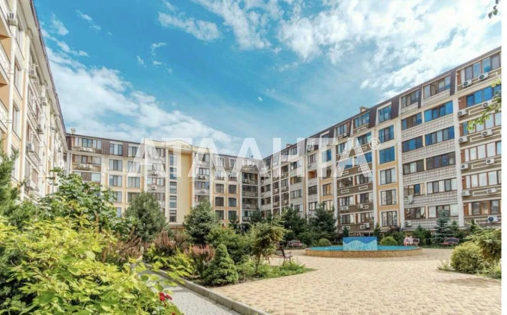 Продажа 3-комн.квартиры в ЖК "Академгородок" /парк Победы.