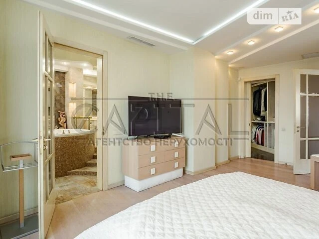 For sale 3-room apartment 157 sq. m on Zhylyanska Street 59 • ID 34680