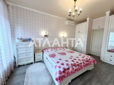 Продажа 3-комн.квартиры в ЖК "Академгородок" /парк Победы.
