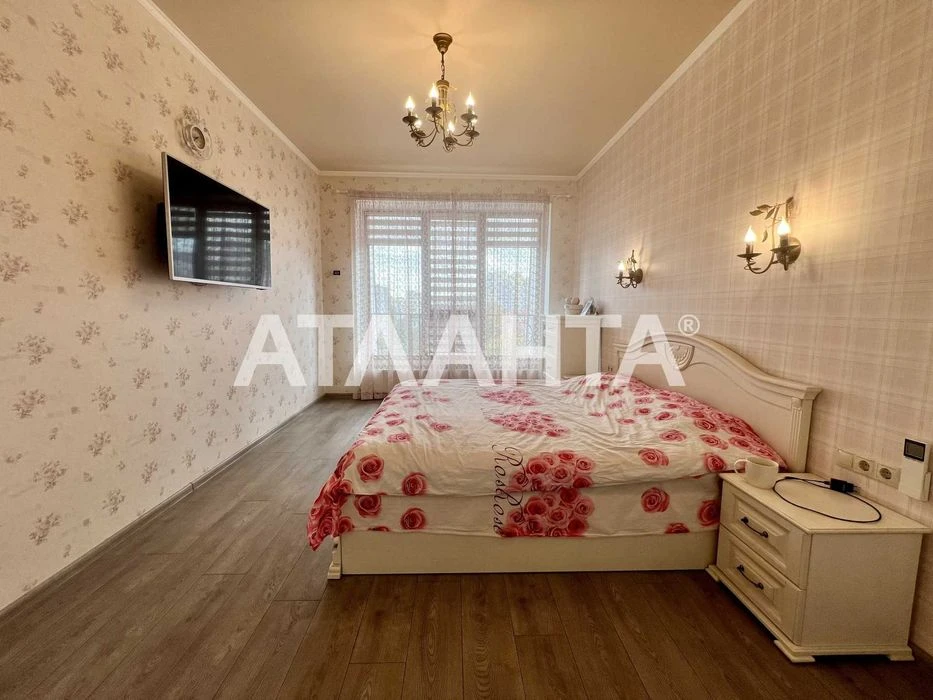 Продажа 3-комн.квартиры в ЖК "Академгородок" /парк Победы.