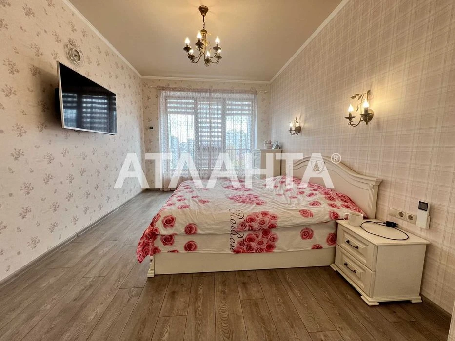 Продажа 3-комн.квартиры в ЖК "Академгородок" /парк Победы.