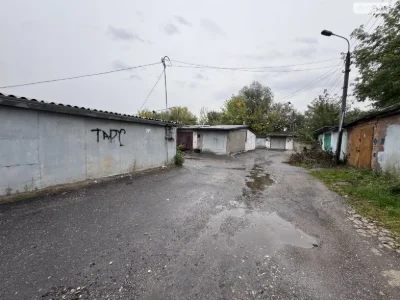 Продаж Місце в гаражному кооперативі Дубове
