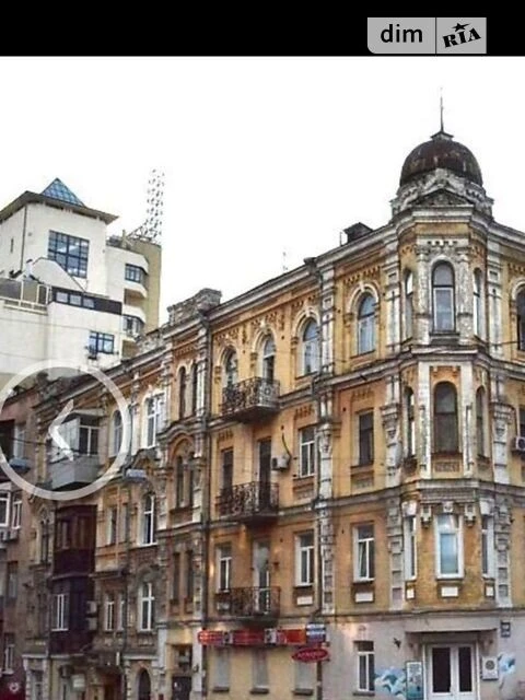 Продаж 2к квартири 58 кв. м на вул. Бульварно-Кудрявська 30/