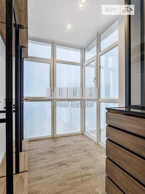 Продажа 3к квартиры 130 кв. м по ул. Андрея Верхосмотра 17 •
