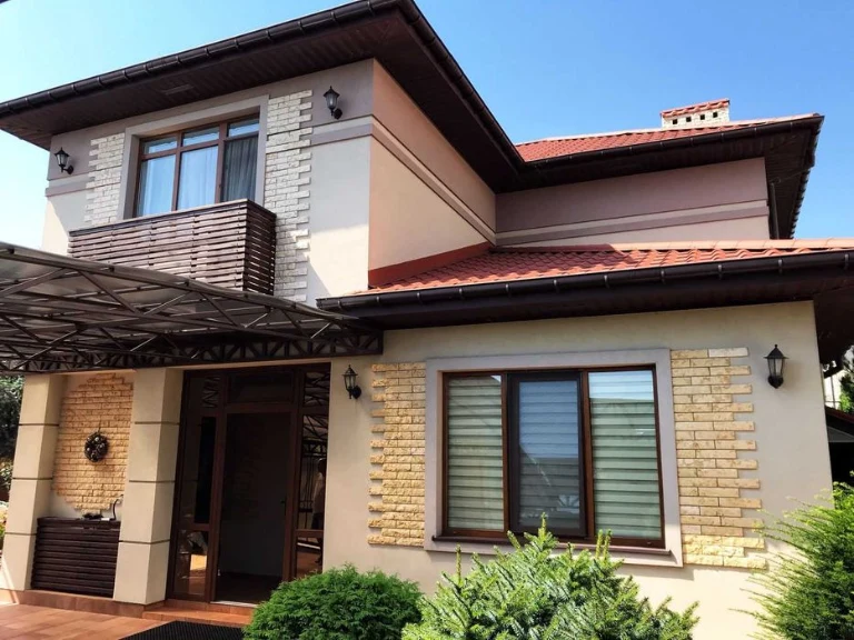Продам автономный дом в Совиньоне | Джакузи