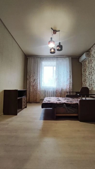 Продажа: Двухкомнатная квартира ул. Авалианы