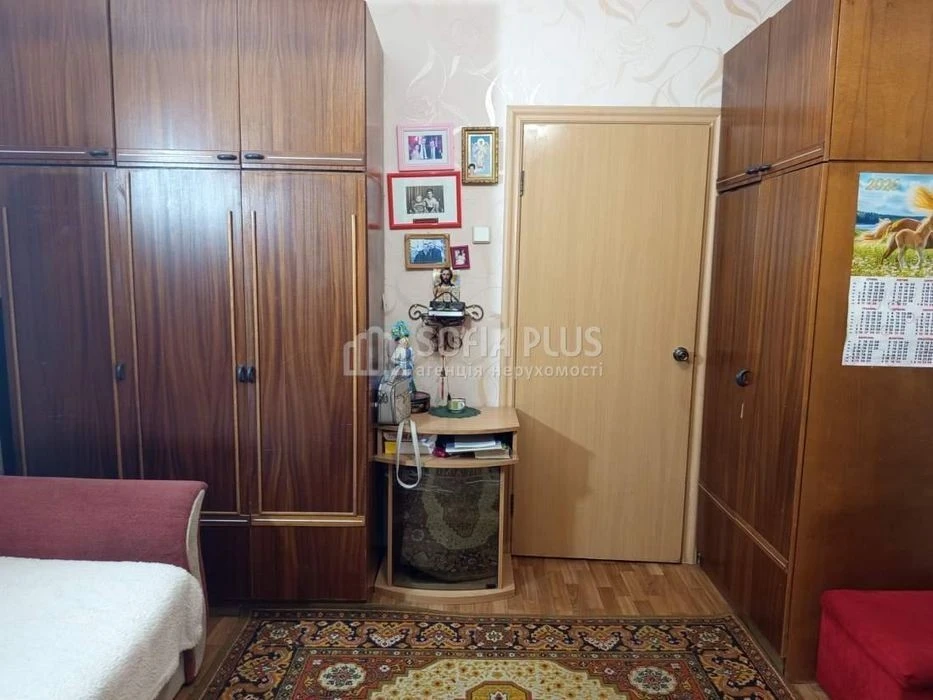 No commission, urgently! 2k, Chervonoy Kalyna 7A, inexpensive