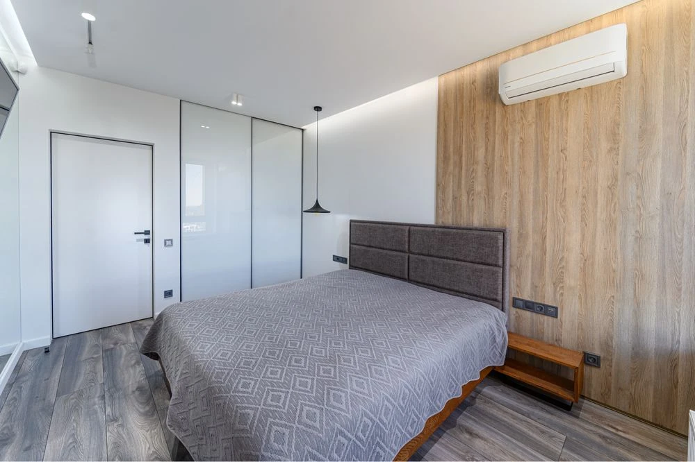 **Продам квартиру 2 спальні ЖК Славутич**
