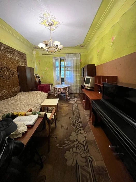 2-room apartment for sale in Robochaya/Bohdan Khmelnytskyi district