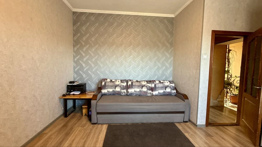Будинок в центрі міста! 140м2, 5,5 соток. РозглядаємоДержавн