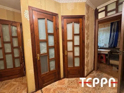 Продажа: Трехкомнатная квартира ул. Пархоменко