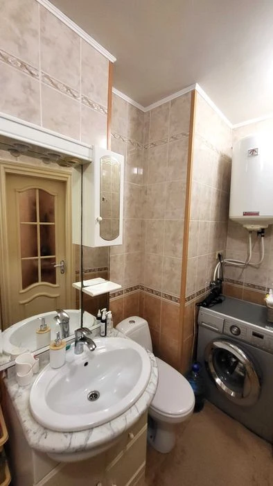 Продаж 3-х к.кв. вул. Добровільні Батальйони (Союзна), ТРЕТІ