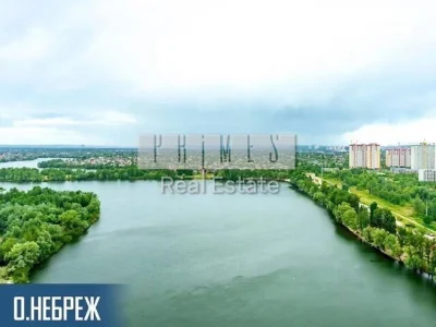 Sale of 2-room apartment 69.75 sq. m. on Petra Hryhorenka Ave. 46