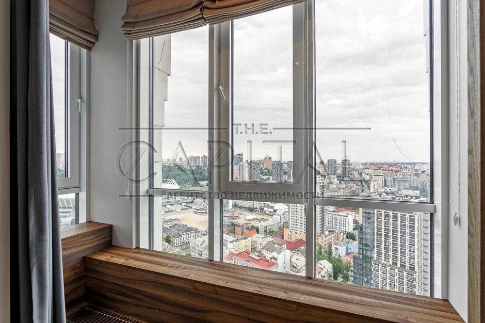 Apartment for sale, Royal Tower residential complex, Saksaganskogo Street