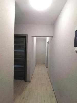 Selling a 2-bedroom apartment with renovations in a brick building near the Kh metro station.