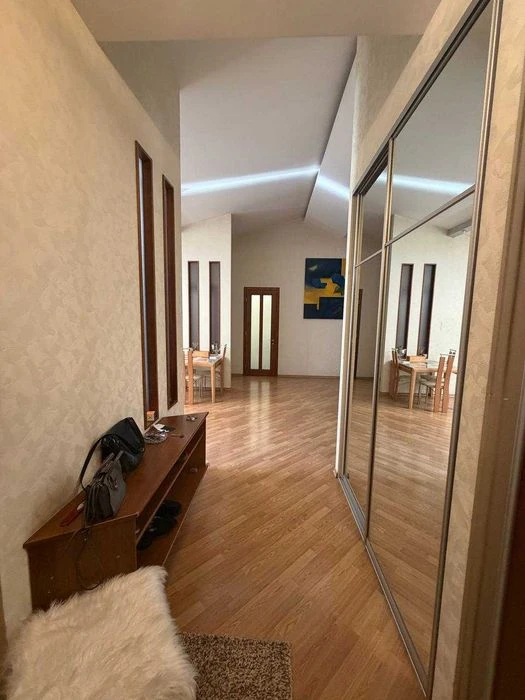 3-room apartment for sale, Shevchenko Street.