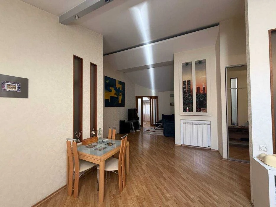 3-room apartment for sale, Shevchenko Street.