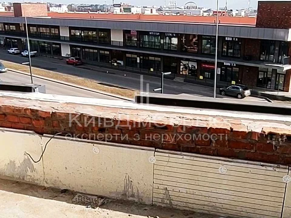 Квартира. Киев, Берковецкая ул., (Дом 4)