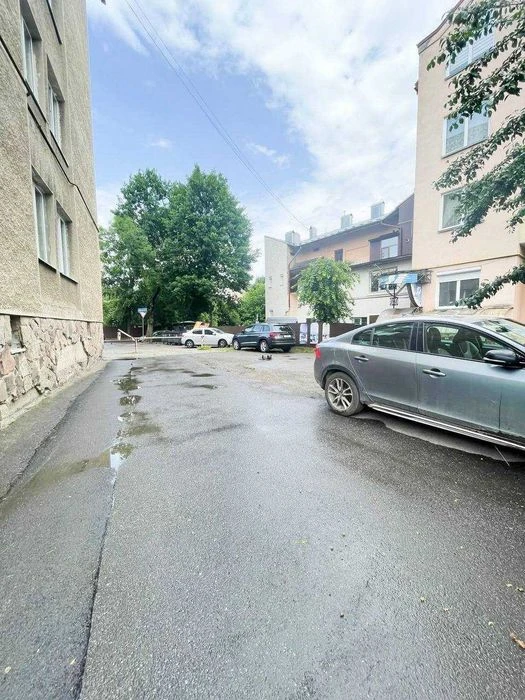 Продаться  4 квартира в новобудові в самому серці Івано- Фра