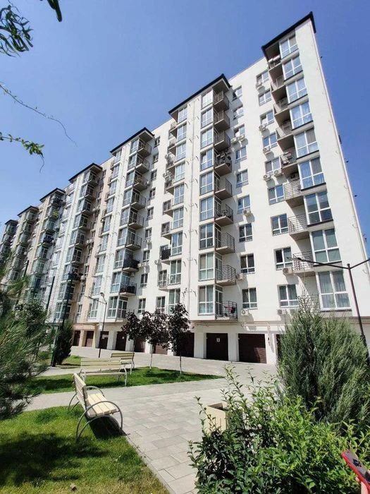 Продам квартиру возле парка