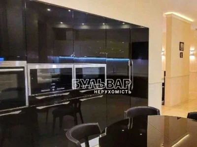 Apartment. Kharkiv, Kultury st.