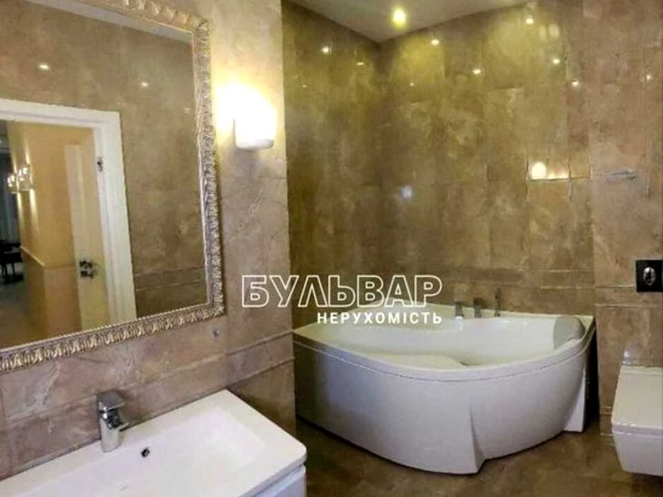 Apartment. Kharkiv, Kultury st.