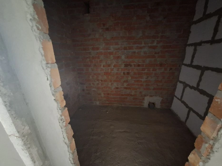 Продам квартиру возле парка