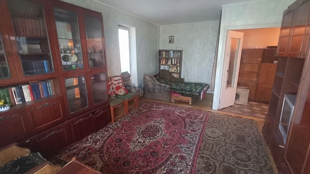 Продажа 1 комнатная квартира 2 балкона