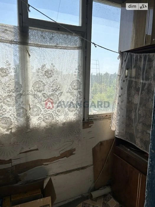 Продажа 1 комнатная квартира 2 балкона