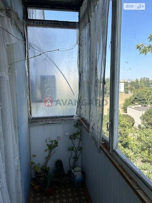 Продажа 1 комнатная квартира 2 балкона