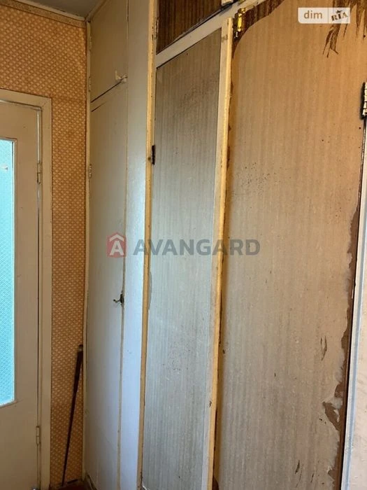 Продажа 1 комнатная квартира 2 балкона