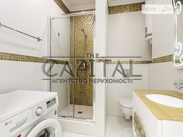 Продажа 3к квартиры 130 кв. м по ул. Коновальца Евгения 36В •
