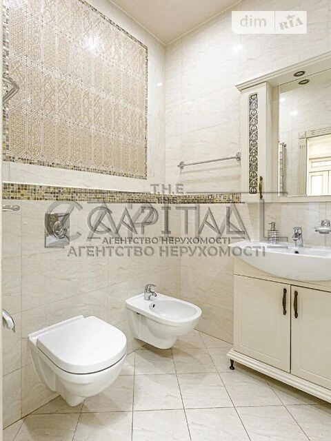 Продажа 3к квартиры 130 кв. м по ул. Коновальца Евгения 36В •