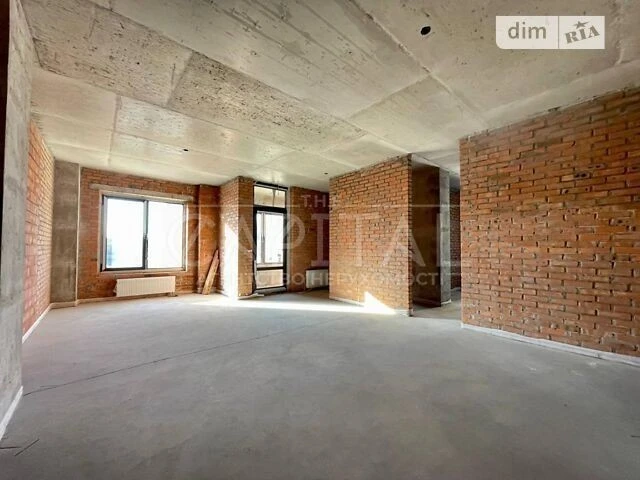 Sale of 3-room apartment 174.4 sq. m. on Volodymyrska st. 86A • I