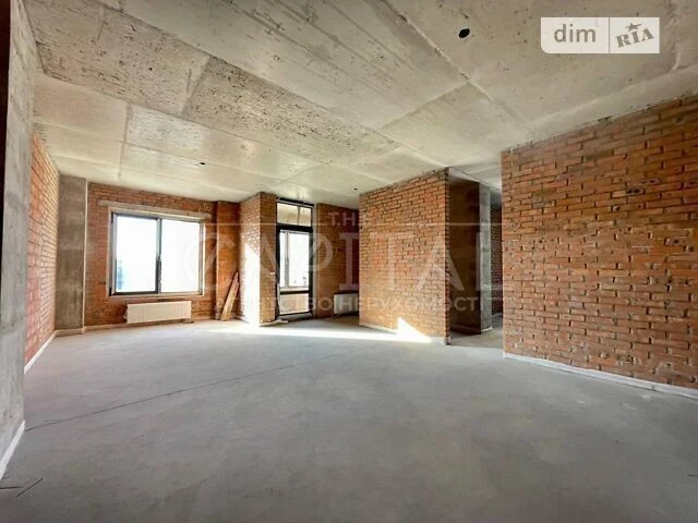Sale of 3-room apartment 174.4 sq. m. on Volodymyrska st. 86A • I