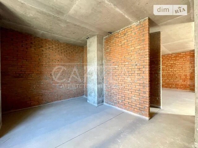 Sale of 3-room apartment 174.4 sq. m. on Volodymyrska st. 86A • I