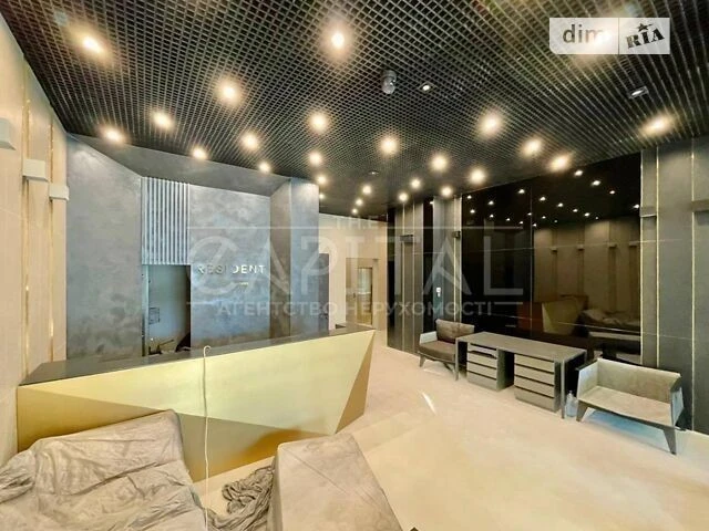 Sale of 3-room apartment 174.4 sq. m. on Volodymyrska st. 86A • I